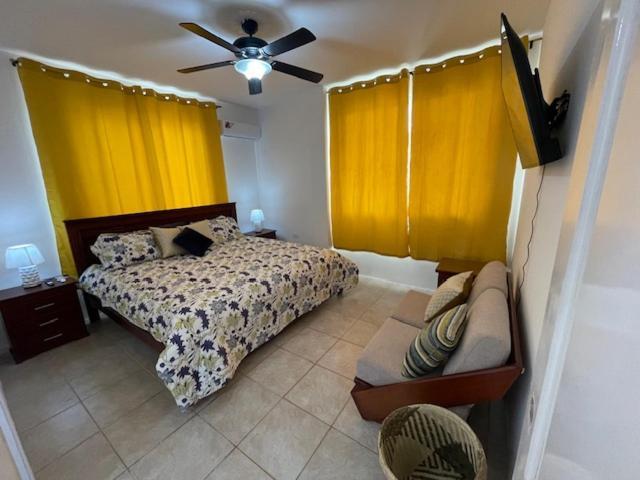 Casa Bella Bed & Breakfast Crucita Exterior photo